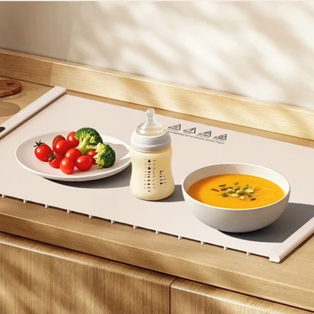 warming tray safe for babies — close-up of food-grade silicone surface on TFK Electric Warming Tray